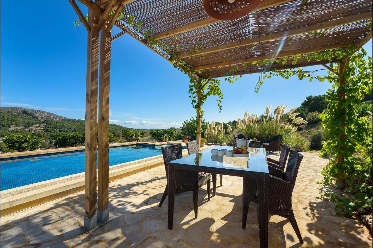 Ses Figueres Villa *